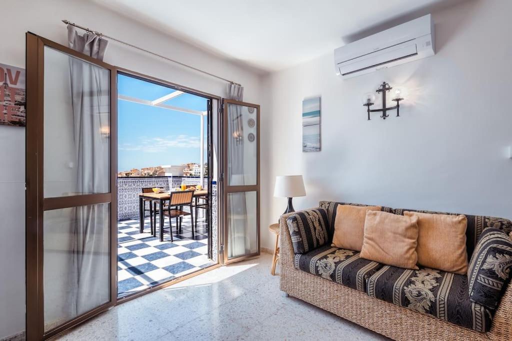 Oasis 16 Apartment Nerja Exterior photo