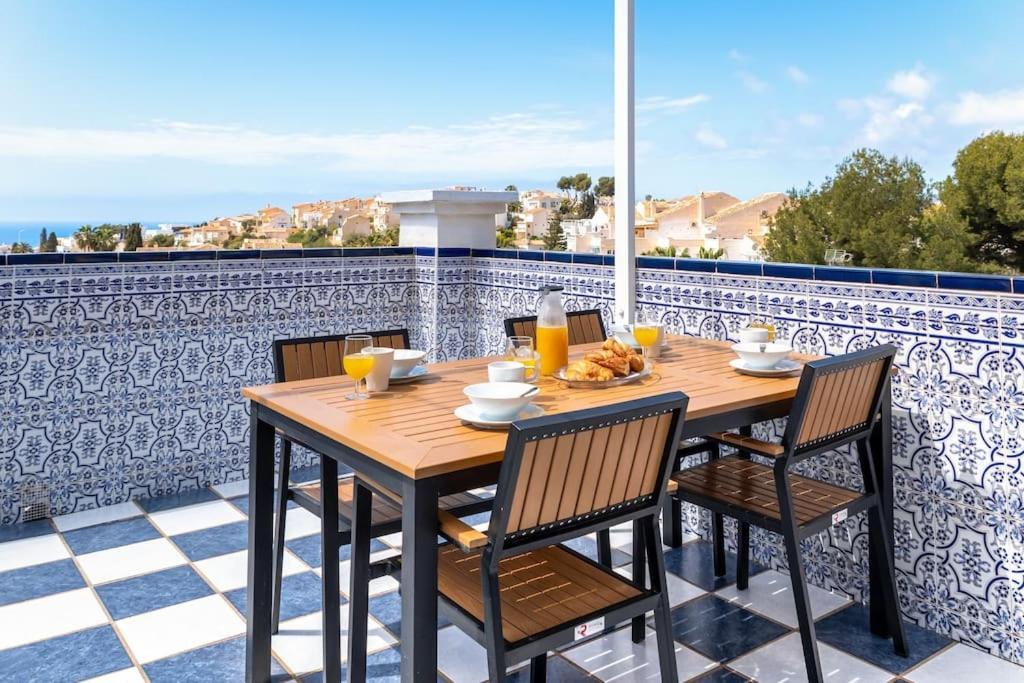 Oasis 16 Apartment Nerja Exterior photo