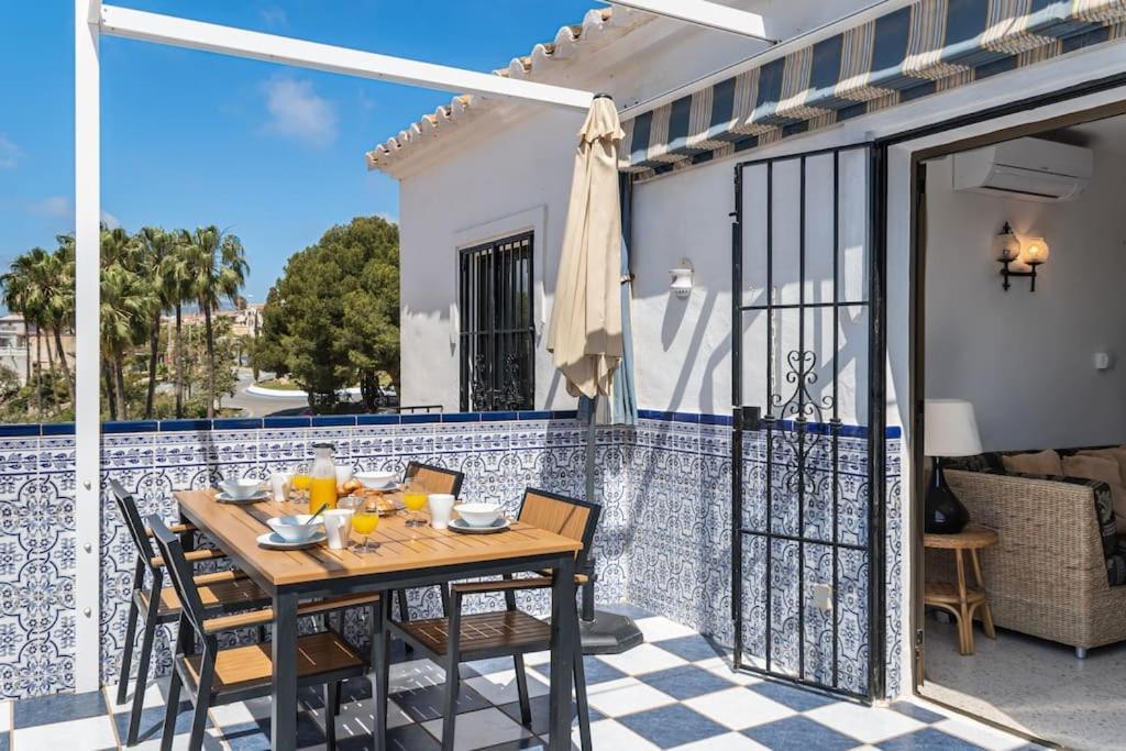 Oasis 16 Apartment Nerja Exterior photo